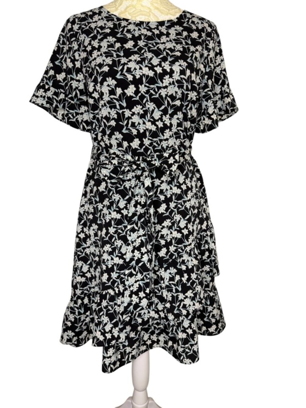 Banana Republic Factory Mini Dress Fit Flare Floral Black White Blue 4